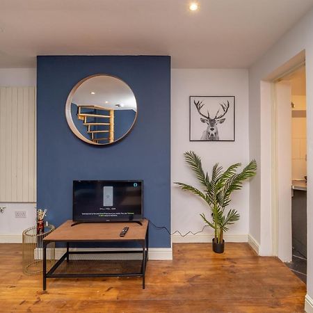 Cosy And Quirky 1 Bedroom Flat With Small Court Yard Next To Brighton Seafront エクステリア 写真