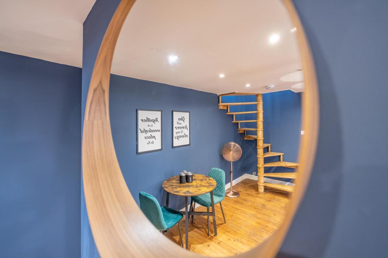 Cosy And Quirky 1 Bedroom Flat With Small Court Yard Next To Brighton Seafront エクステリア 写真