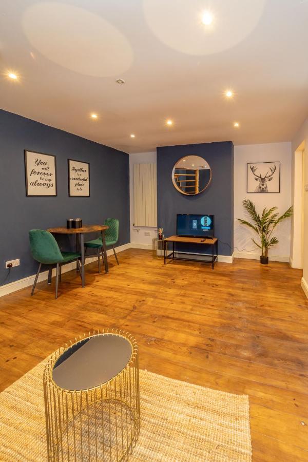 Cosy And Quirky 1 Bedroom Flat With Small Court Yard Next To Brighton Seafront エクステリア 写真